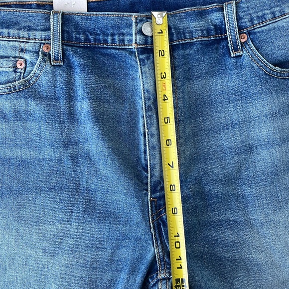 Brand new Levi’s 511 shorts - Picture 10 of 16